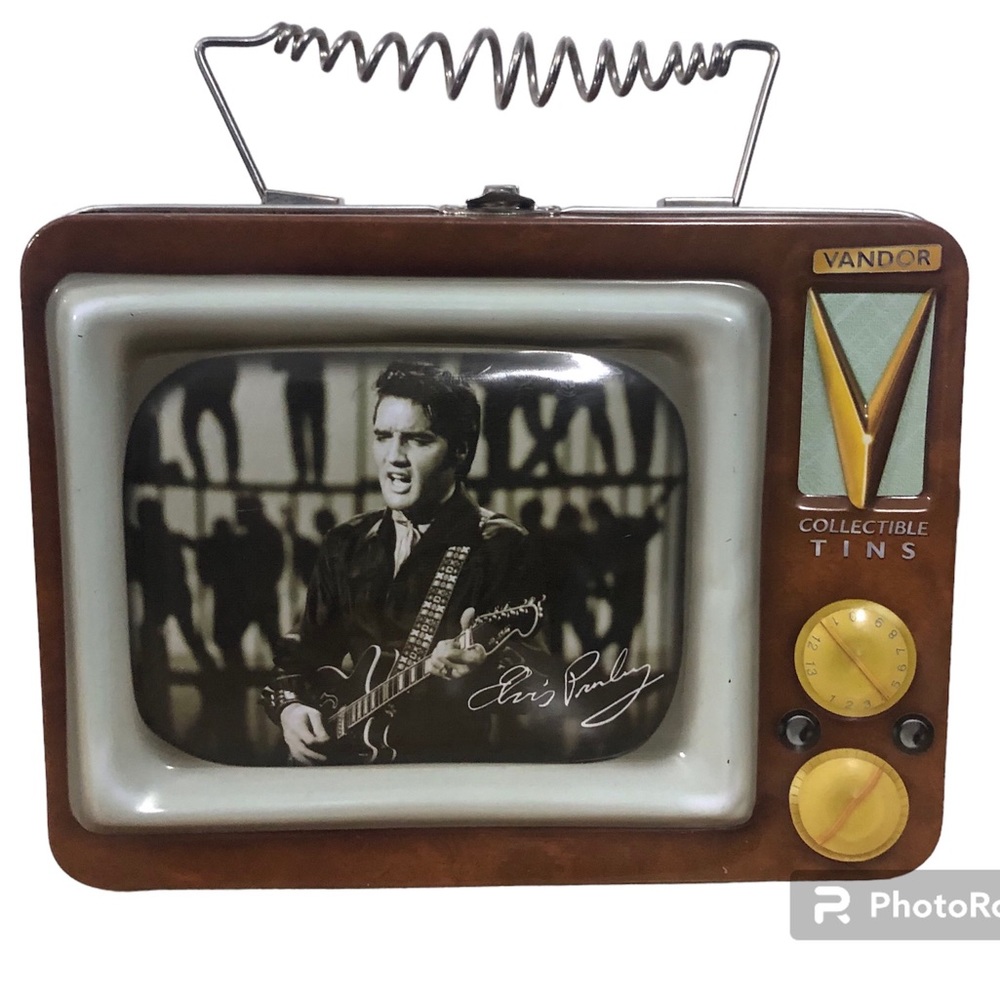 Elvis Presley Vandor Collectible Tin Lunch Box Vintage